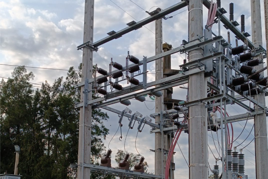 L.A.T L&iacute;neas de 63kV y 31.5 kV. Ejecuci&oacute;n de obras - Estaci&oacute;n Tomas Gomensoro